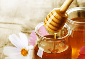 Treat Your Allergies with Honey!