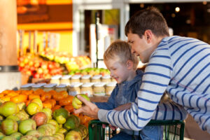 Reference this list of farmers markets open around Arizona this winter (photo credit: BigStockPhoto.com)