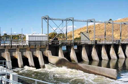LinkRiverDam103105