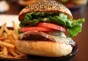 AZ Local Ingredients Come Together to Create a Delicious Healthy Hamburger