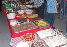 Tis the Season for Sharing at a Potluck