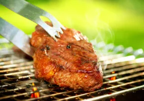 7 Tips for Hosting Great Summer BBQs on a Budget