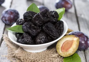 Can Prunes Help Whittle Your Waistline?