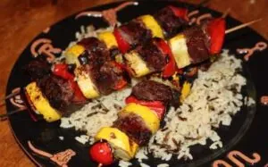 Sirloin Steak cubed and grilled on skewers with fresh squash and red bell peppers. Photo credit: Arizona Legacy Beef.