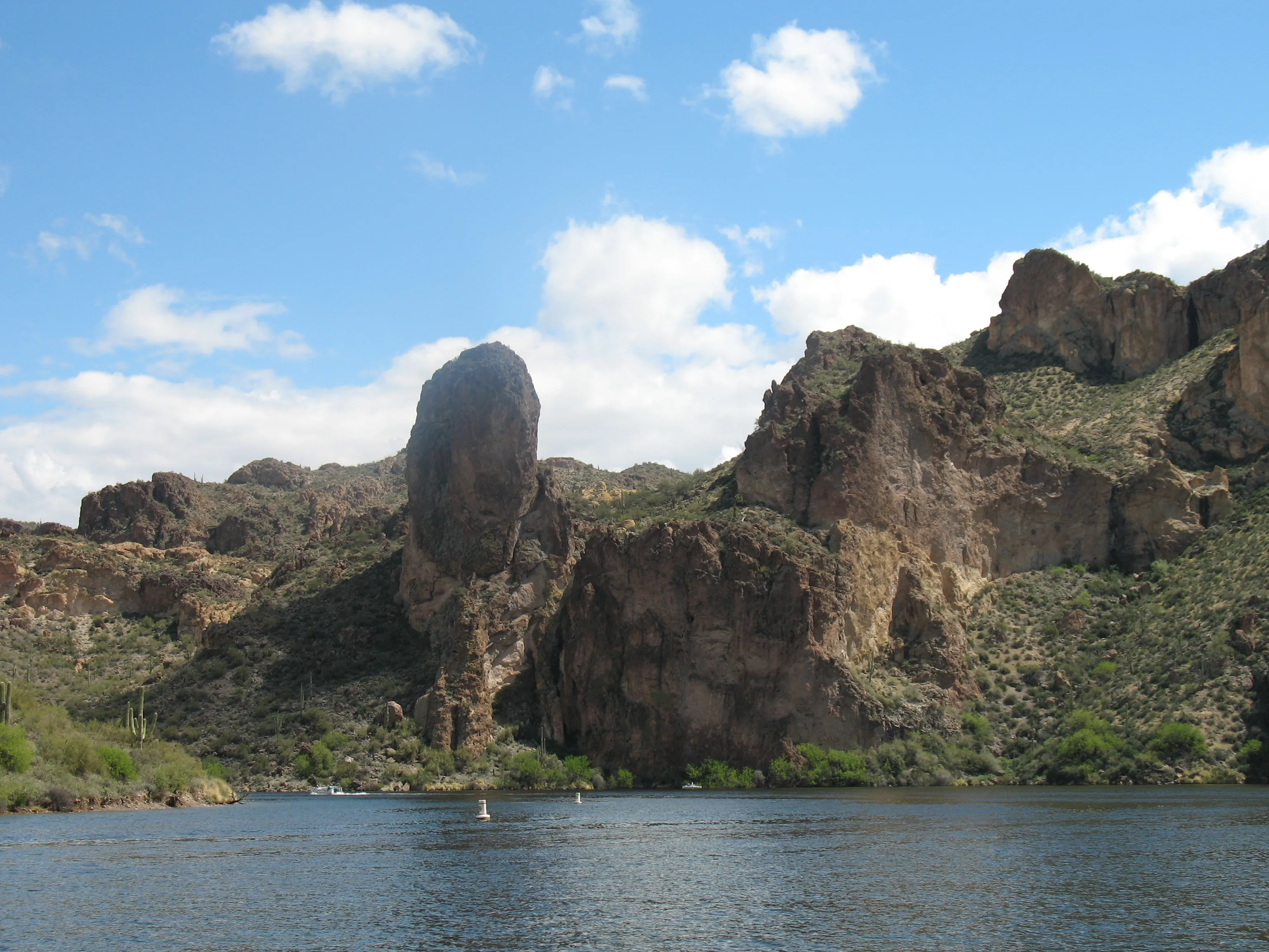canyon_lake-arizona-and_land_features-4