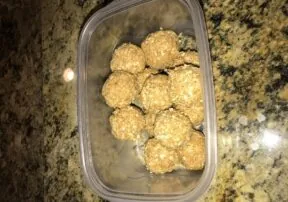 Energy Peanut Butter Balls