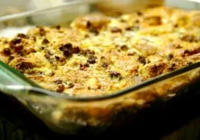 Easy Make-Ahead Breakfast Casserole
