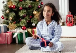 20 Christmas Traditions and Tips