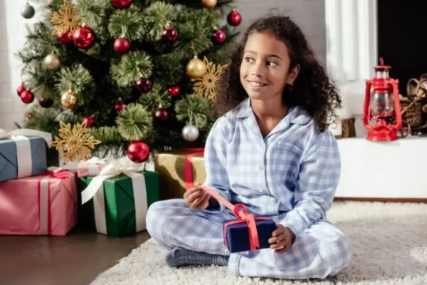 20 Christmas Traditions and Tips