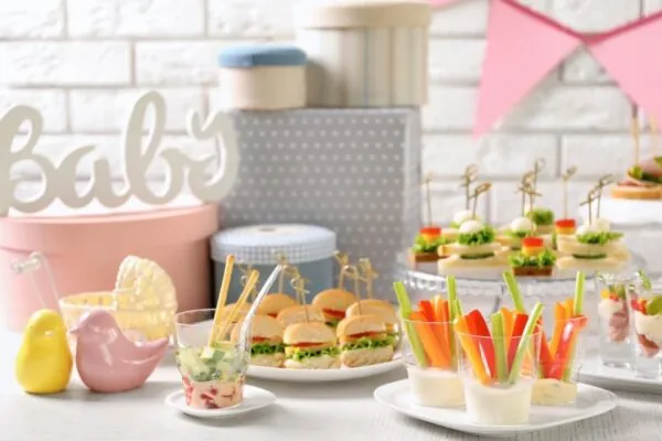 The Best Foods for Baby and Bridal Showers