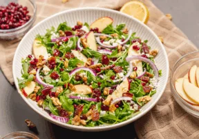 How to Build a Healthy Salad