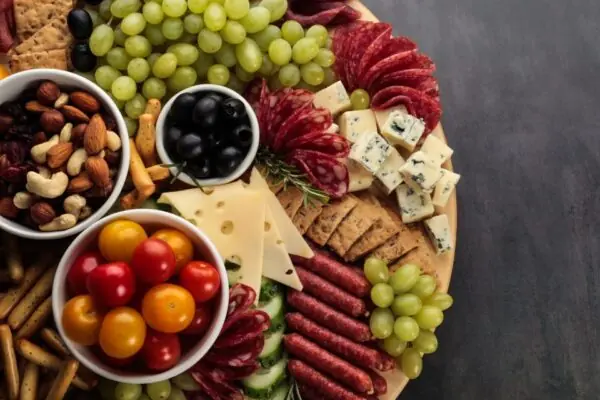 Let Arizona Agriculture Star at Your Next Holiday Party!