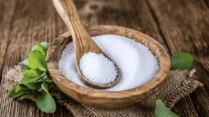 bowl filled with stevia