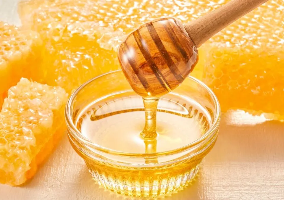 Treat Your Allergies with Honey!