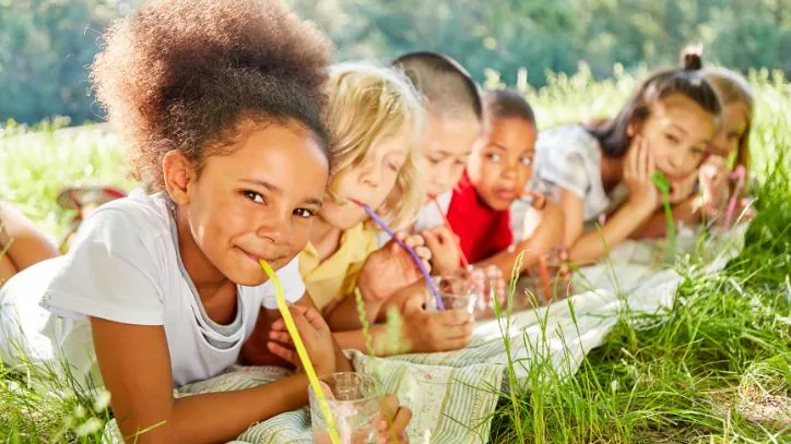 wow of kids, all drinking water