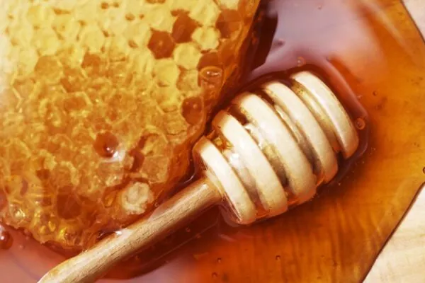 A Few of the Benefits of Raw Honey