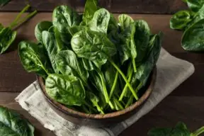 What Nutrition Does Spinach Have: Unpacking Spinach’s Health Benefits and Arizona’s Agricultural Legacy